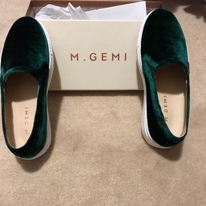 BRAND NEW M. GEMI slip-on velvet sneakers